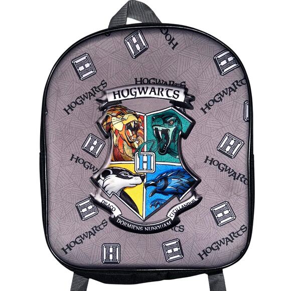 Harry Potter Wizarding World 3D Hogwarts Mini Backpack - Picture 1 of 15